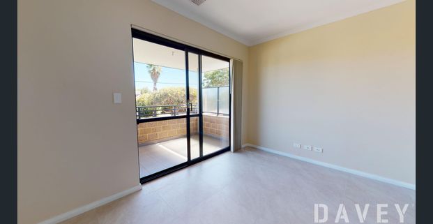 130a Alice Street, Doubleview, WA 6018 - Photo 1