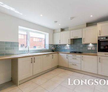 3 bedroom detached house to rent - Photo 6