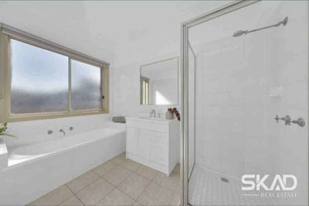 Craigieburn - Photo 4