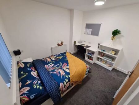 Gold Ensuite - Photo 5