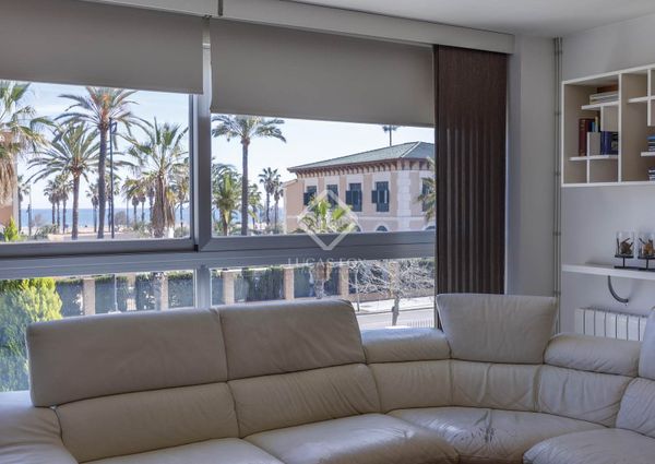 Excellent 3-bedroom apartment for rent in Playa Malvarrosa/Cabanyal, Valencia