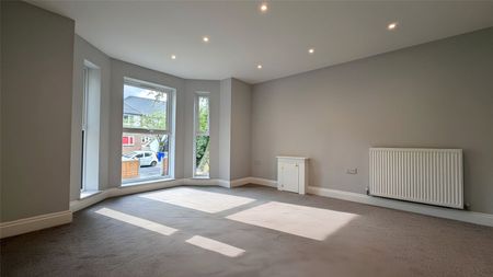 Queenston Road, West Didsbury, Manchester, M20 2WZ - Photo 3