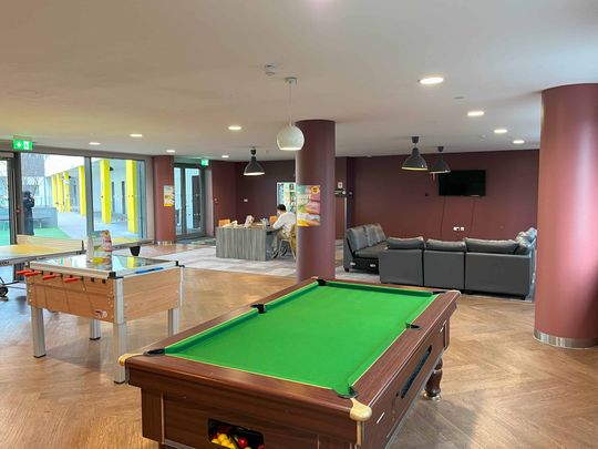 Large Standard Double Ensuite - Photo 1