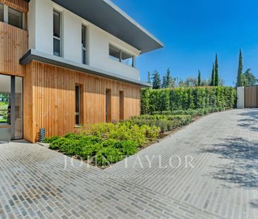 Maison à louer Mougins, Cote d'Azur, France13 000 EUR / Mois - Photo 4