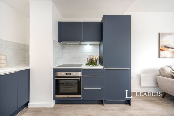 1 bedroom apartment to rent Silbury Boulevard, Milton Keynes, Buckinghamshire, MK9 - Photo 1