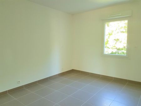 « MONTFAVET - APPARTEMENT T3 69.10 M² AVEC TERRASSE » - Photo 5