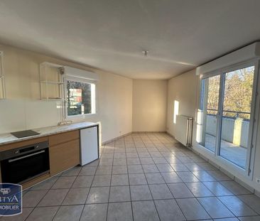 Location Appartement 2 pièces 42m² CHAMBERY 73000 - Photo 1
