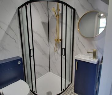 1 bedroom in a house share to rent - Photo 6