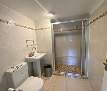 2 bedroom detached house to rent - Photo 6