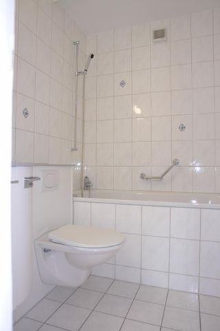 3 Zimmer, 64 m², 2. Stock - Photo 2