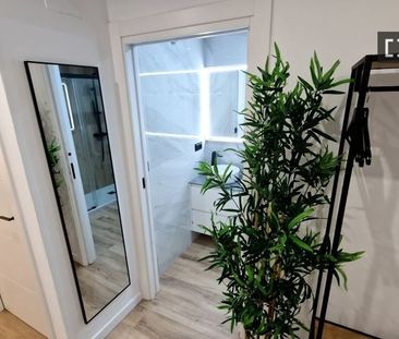 4 room luxury Apartment for rent in Valencia, Spain - Photo 2