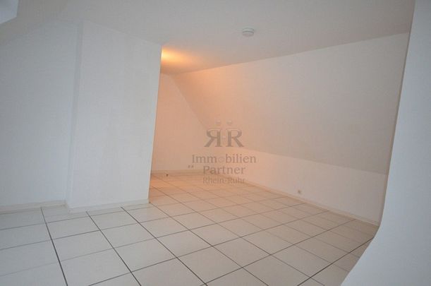 Ausgefallenes schönes Apartment, Ideal für einen jungen Menschen! - Foto 1