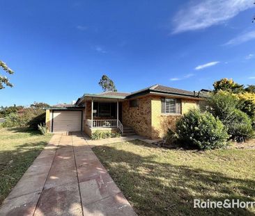 2 Dayal Street, Tamworth, NSW 2340 - Photo 4