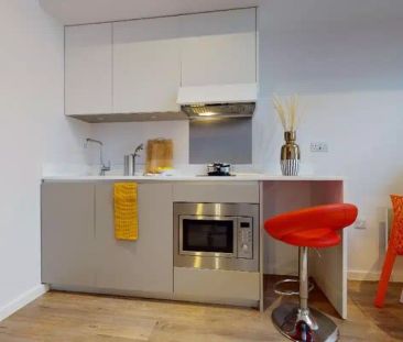 Gold Studio - Photo 4