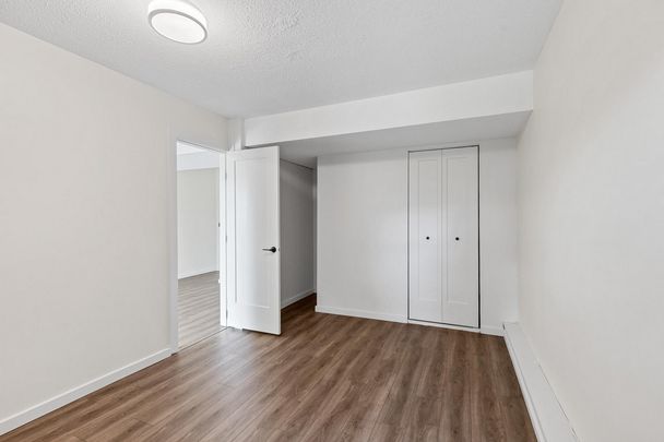 3 Bedroom - Townhouse - Photo 1