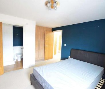 Osborne Street, Slough, SL1 - Photo 2