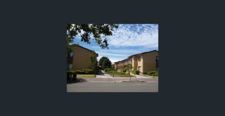 Wonderful location, so convenient! - Photo 2