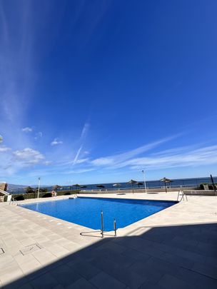 Apartamento de alquiler en Casares del Mar, 8, Bahía de Casares - Photo 1
