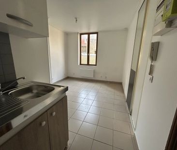 Location Appartement 1 pièce 21m² BOULOGNE SUR MER 62200 - Photo 2