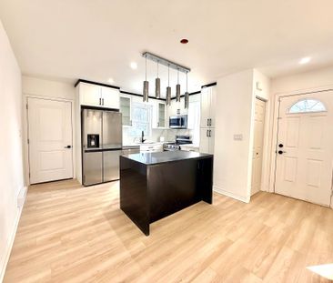 For Lease - 34 Touraine Avenue Unit# Upper, Toronto, Ontario - Photo 3