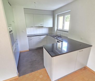 Helle 4-Zimmerwohnung mit Balkon in Teufen - frisch gestrichen! - Foto 3