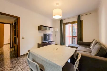 Carrer de Viladecans, Barcelona, Catalonia 08014 - Photo 5