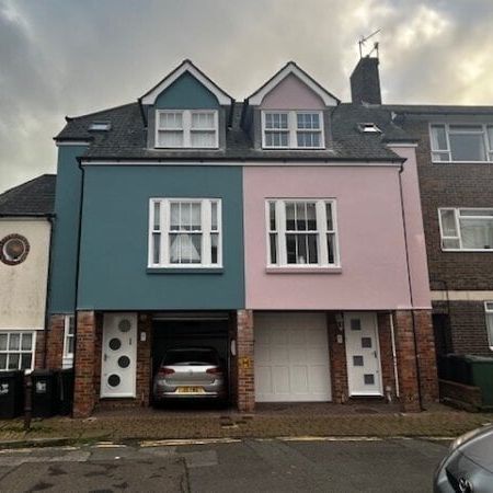 York Road, Eastbourne - Photo 1