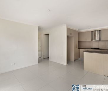 3 / 139 Endeavour Drive, Cranbourne North - Photo 1