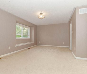 For Lease - 2543 Nettlecreek Crescent, Oakville, Ontario - Photo 6