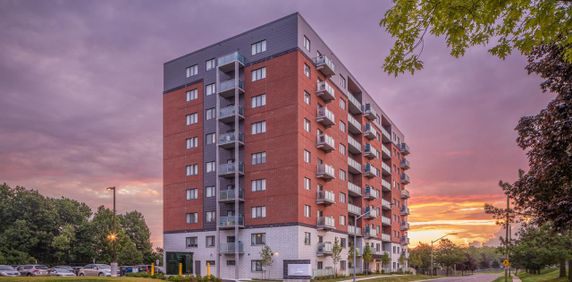 Lancaster Park Apartments - Photo 2