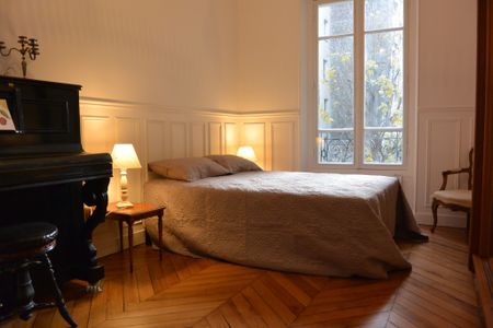 Location Appartement 2 pièces 43m² PARIS 16ème - Photo 3