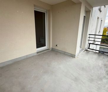 Appartement 2 pièces 54m2 REIMS 670 euros - Photo 2
