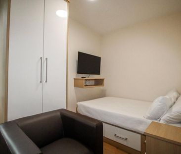 Studio to rent - Photo 4