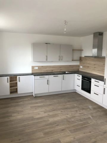 Gemütliche 2-Zimmer-Wohnung mit möblierter Küche in Maria Schmolln - Photo 3