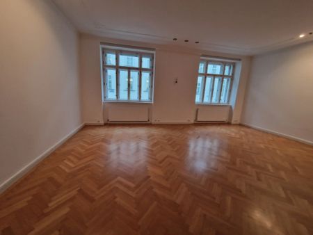 160 m² - 4 ZIMMER -CITY WOHNUNG - Sauna - NÄHE U1 - LAURENZERBERG - NÄHE SCHWEDENPLATZ - Photo 2