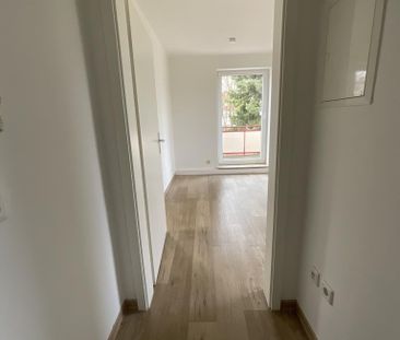 Charmante 1-Zimmer-Wohnung in Herford  Wohnen mit Tageslichtbad un... - Photo 2