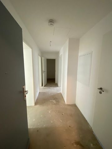 Schicke Erdgeschosswohnung im modernisierten Wohngebiet // EG rechts - Foto 4