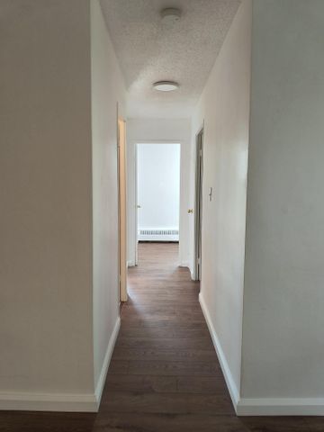 920 Colborne Apartments - Photo 2