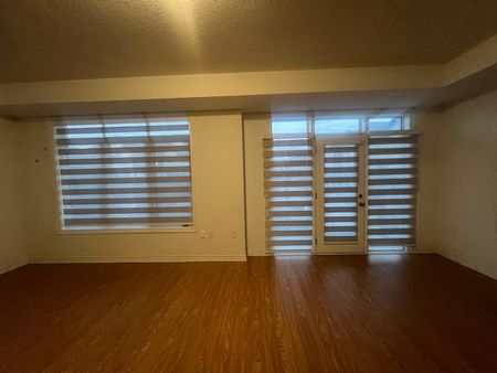 For Lease - 4 Joseph Halbert Place, Caledon, Ontario - Photo 3