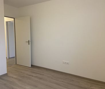 Appartement TINQUEUX - RUE ARISTIDE BOUCICAUT - Photo 2