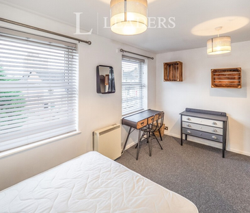2 bedroom apartment to rent Redberry Court, Charlotte Street, Leami... - Photo 3