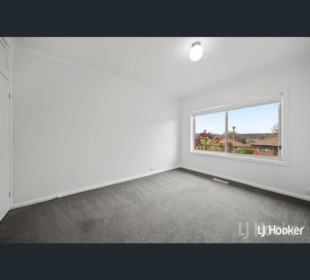 3 Hazelwood Street, Karabar, NSW 2620 - Photo 5