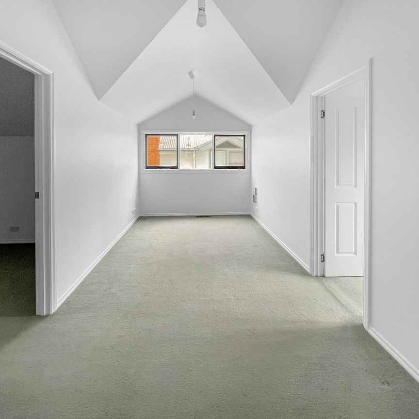 25 Cumberland Street, Newtown - Photo 1