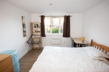 3 bedroom house to rent - Photo 2