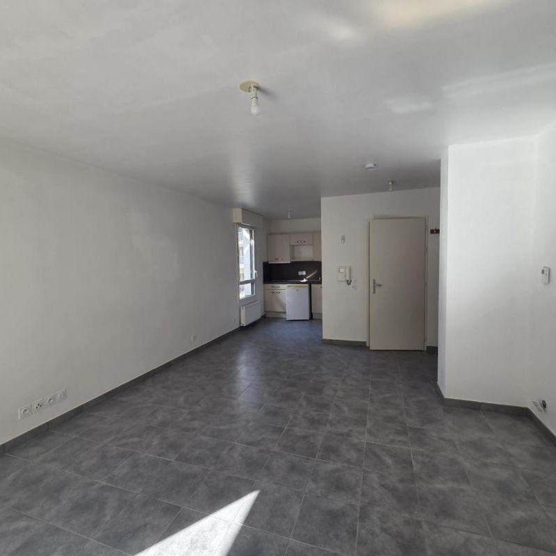 Location Appartement 2 pièces 32m² CHAMBERY 73000 - Photo 1