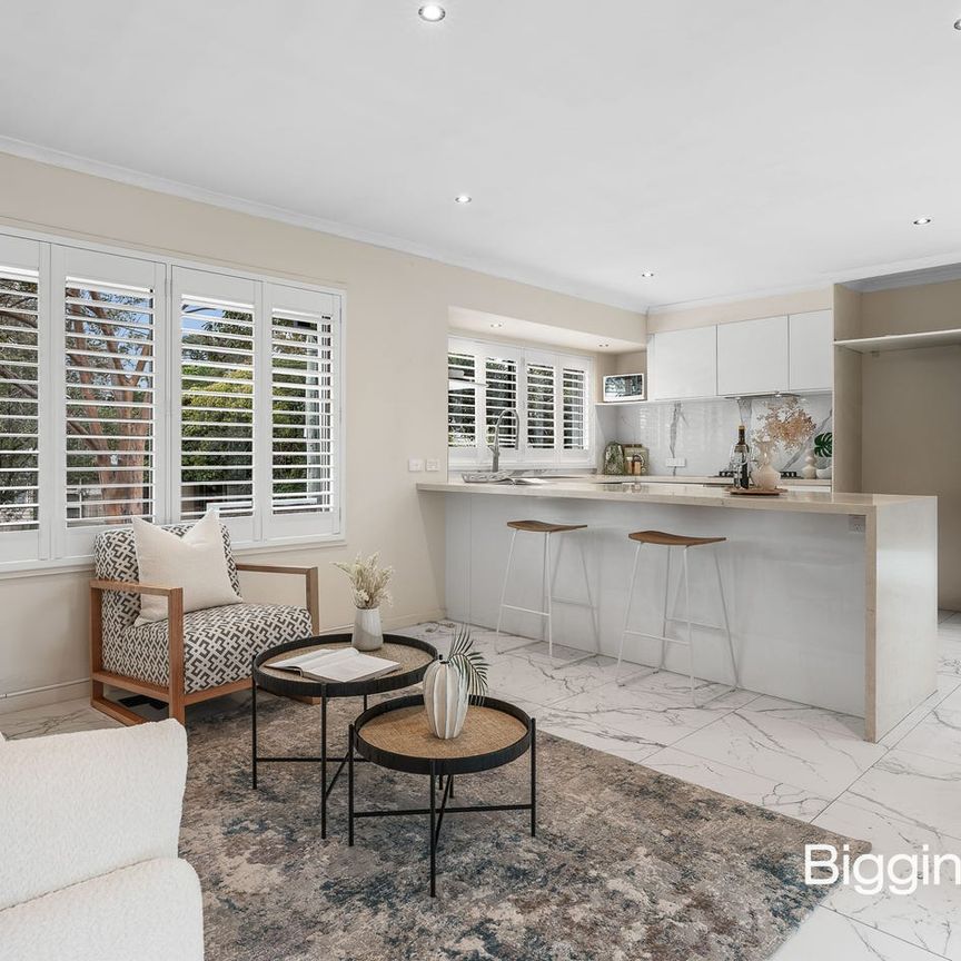 Light Filled Family Living Within Glen Waverley Secondary College Zone - Photo 1