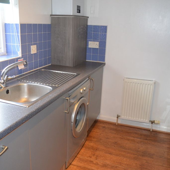 2 Bedroom Property To Rent - Photo 1