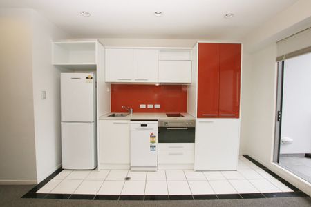 1205/17 Vogel Lane, Alpha Apartments, Auckland Central - Photo 2
