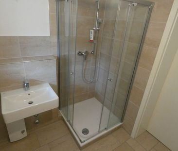 *** Modernisierte 2-Zi-Altbauwohnung im beliebten Luisenhof! Küchen... - Photo 5