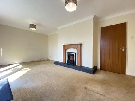 High Street, Rawmarsh - Photo 2